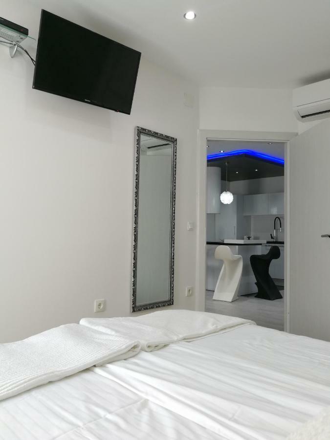 Palladium II City Center Apartments Макарска Екстериор снимка