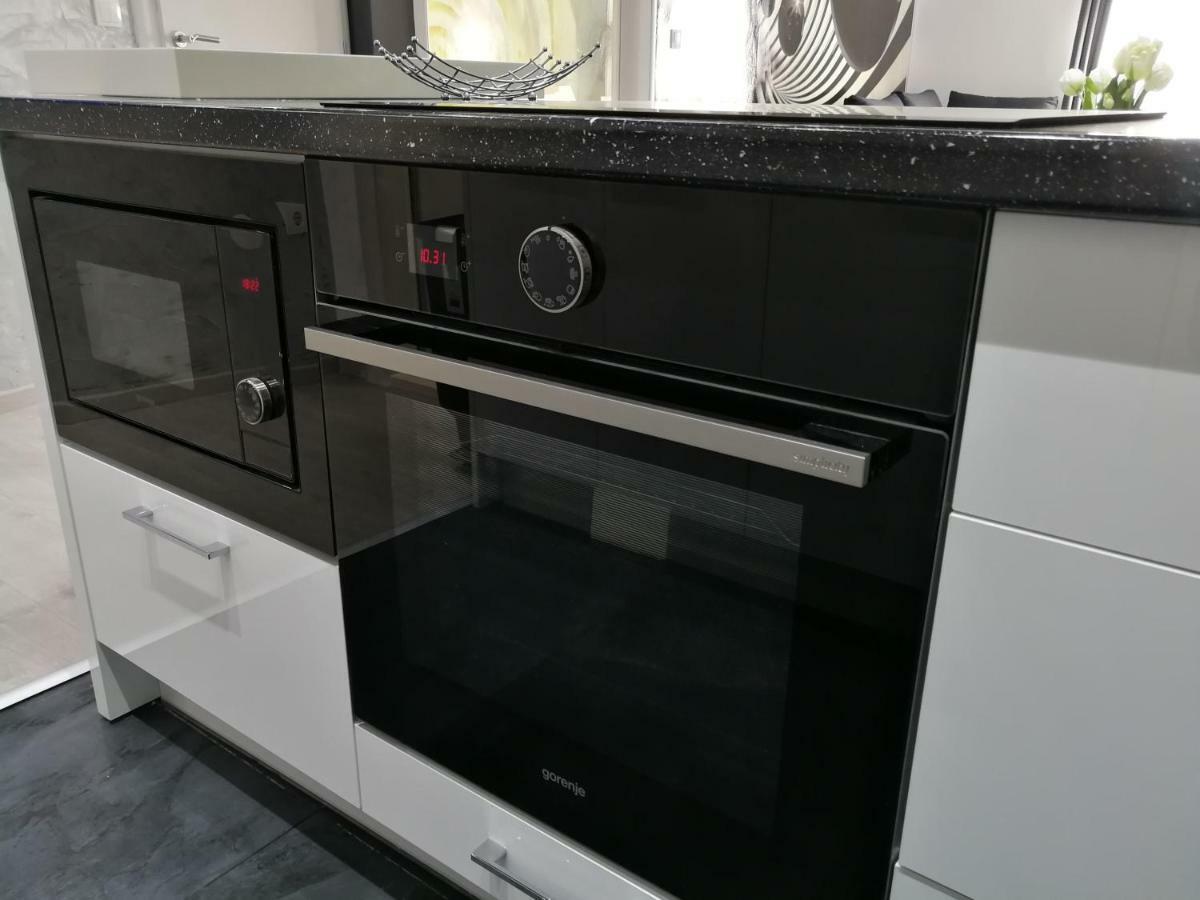 Palladium II City Center Apartments Макарска Екстериор снимка