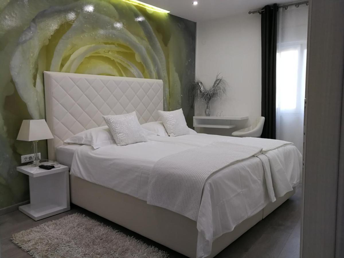 Palladium II City Center Apartments Макарска Екстериор снимка