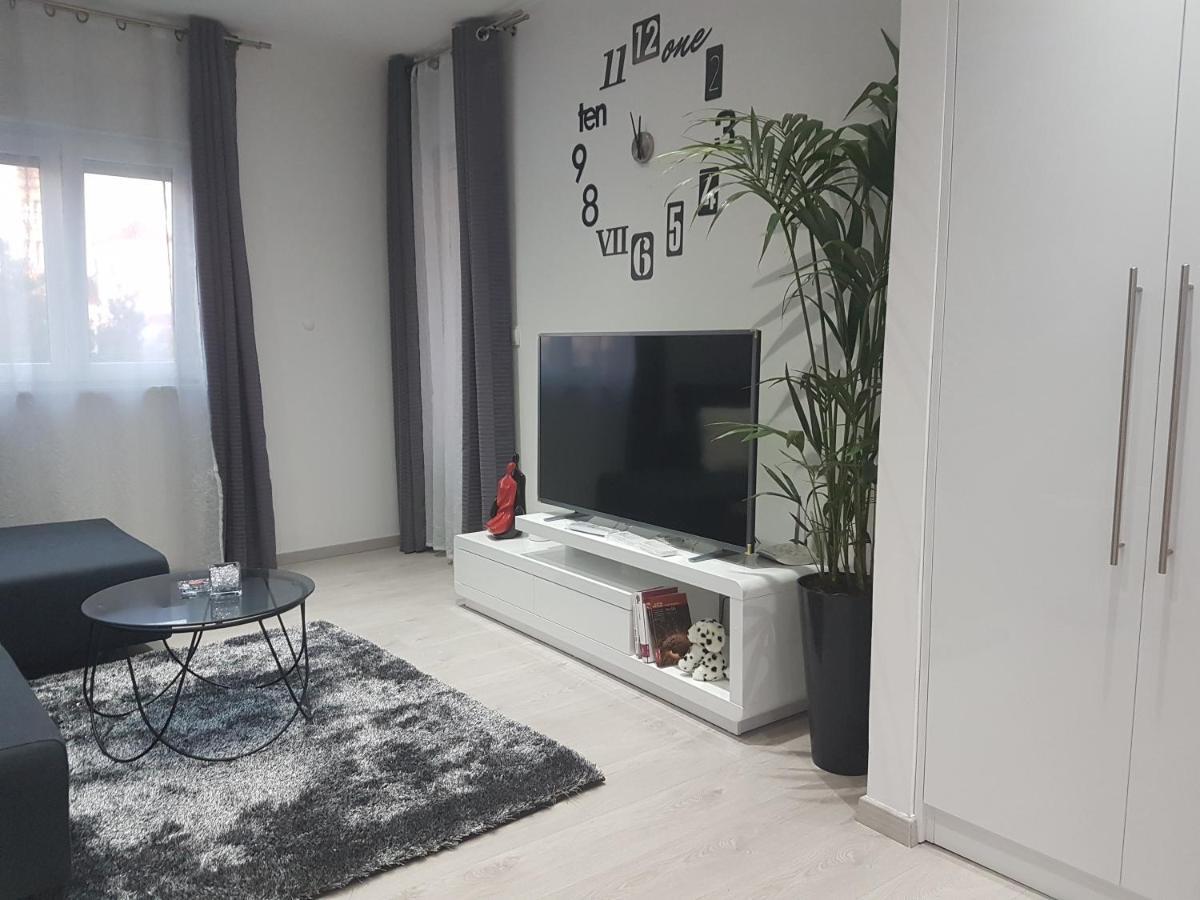 Palladium II City Center Apartments Макарска Екстериор снимка